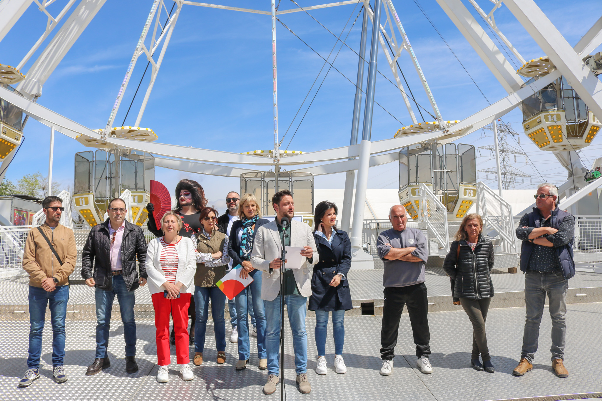 La fira d'abril s'ha estrenat amb el viatge d'obertura de la nòria